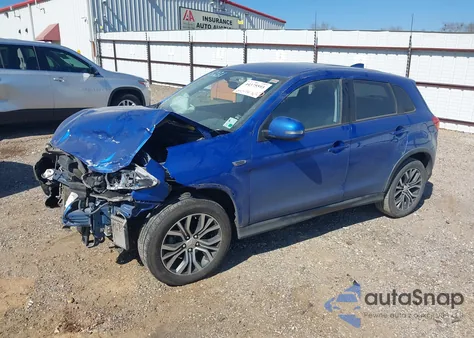 2017 Mitsubishi Outlander Sport 2.0 Le z USA, uszkodzony, nr VIN JA4AP3AUXHZ045600